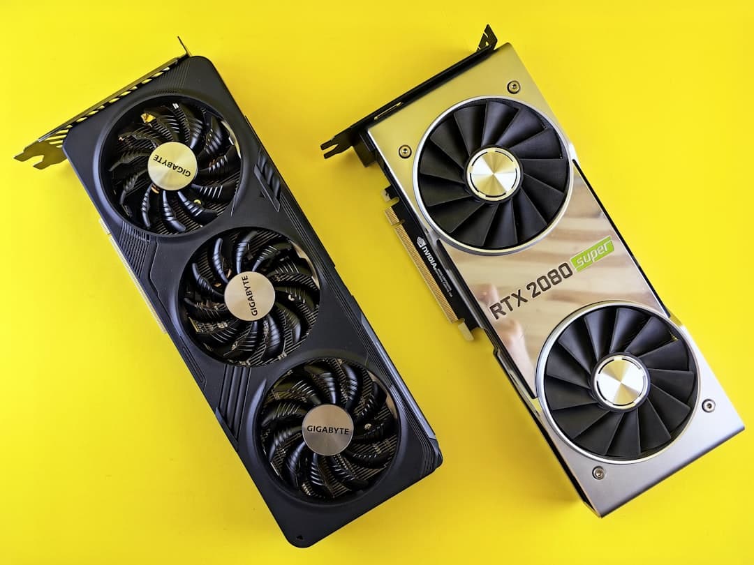 RTX 5090 사면 후회할까? RX 9070 XT와 실게임 성능 비교해봤다