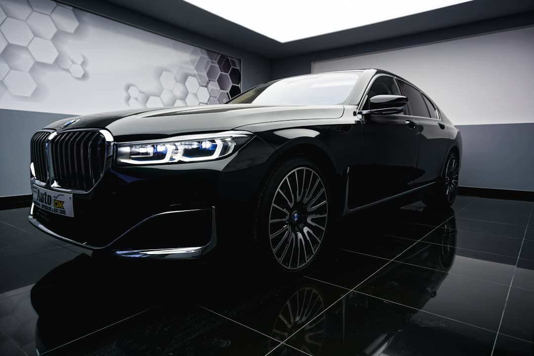 2026 Luxury EV SUV Tier List - Rivian R1S vs Hyundai Ioniq 9